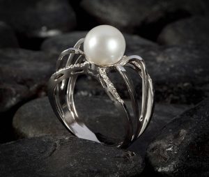 Anillo-oro-blanco-perla